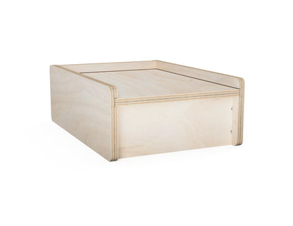 Small Lid Box - Simple CNC-ready design showing joints and assembly features